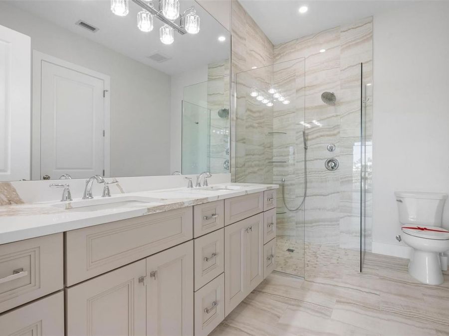 Property Image 70