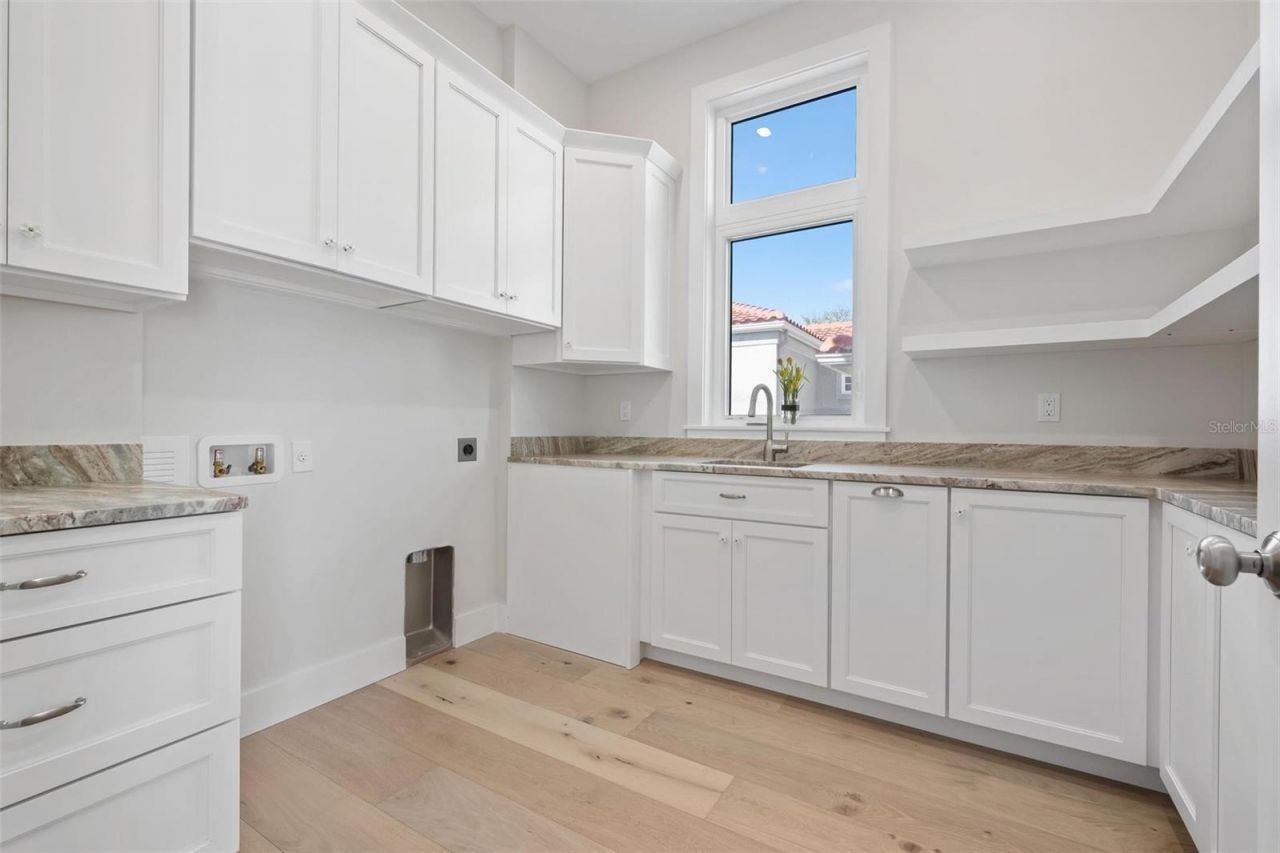 4819 Higel Avenue, Sarasota, FL 34242 Photo