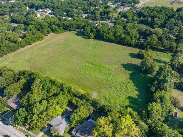 1601 Cherry Street, Gainesville, TX 76240