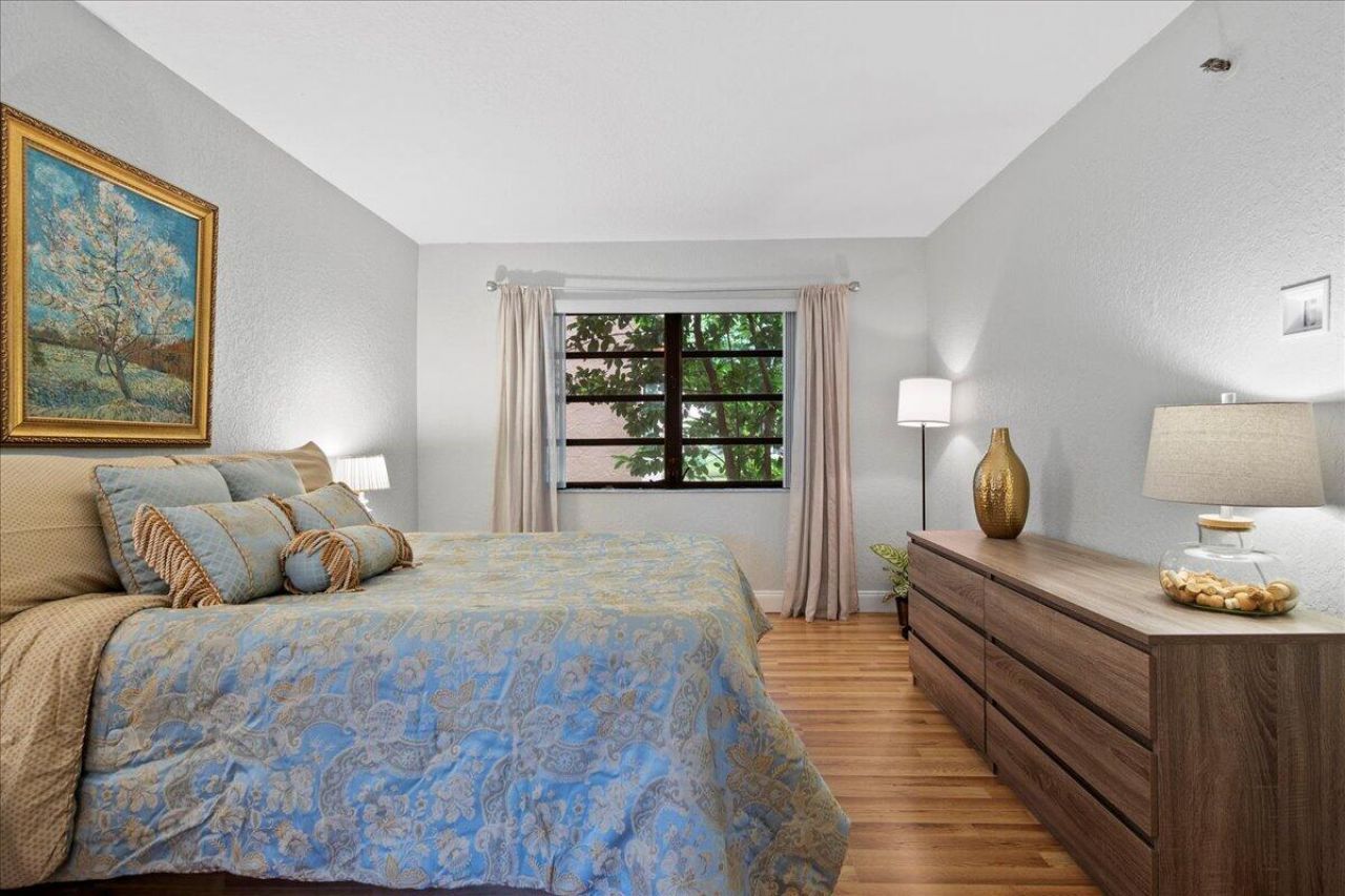 4760 Lucerne Lakes Boulevard W, Unit 105, Lake Worth, FL 33467 Photo