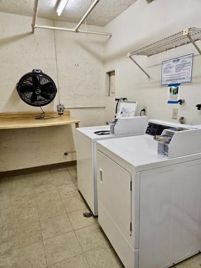 4760 Lucerne Lakes Boulevard W, Unit 105, Lake Worth, FL 33467 Photo