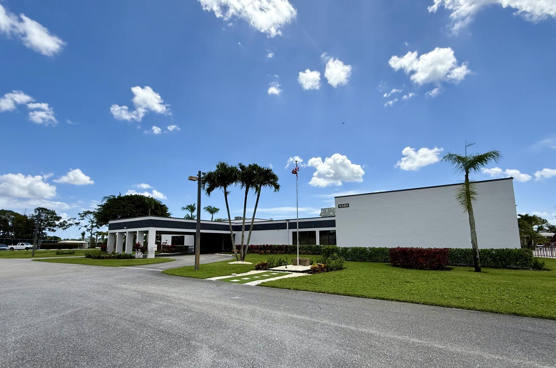 4760 Lucerne Lakes Boulevard W, Unit 105, Lake Worth, FL 33467 Photo
