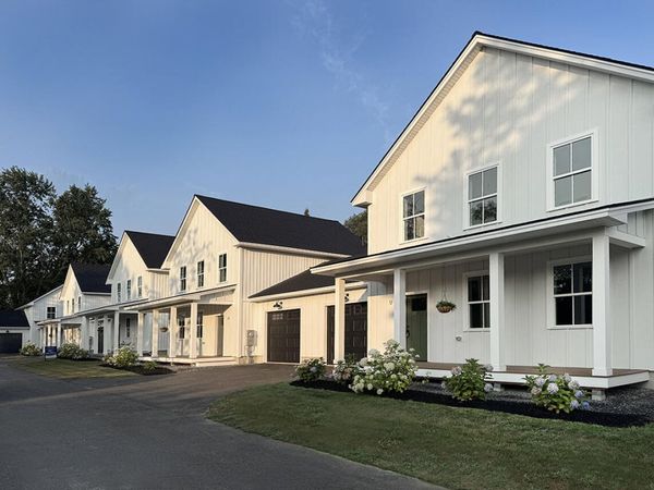 15 Magnolia Lane, Unit 15, Gardiner, ME 04345