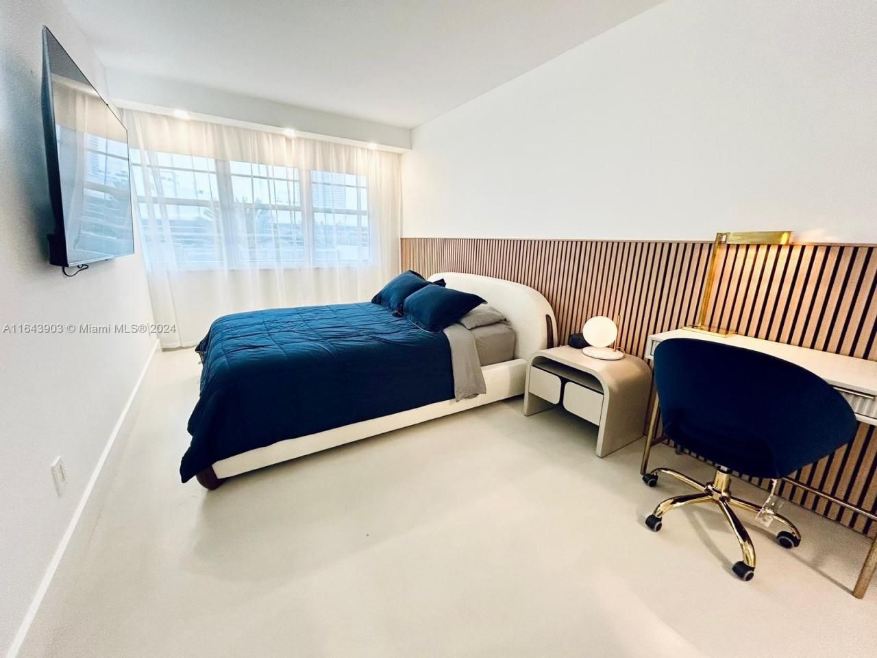 100 Lincoln Rd, Unit 445, Miami Beach, FL 33139 Photo