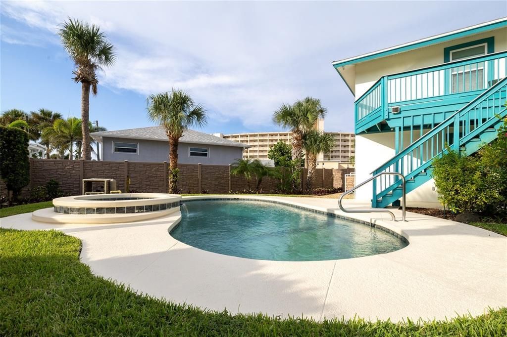 320 Due East Street, New Smyrna Beach, FL 32169 Photo