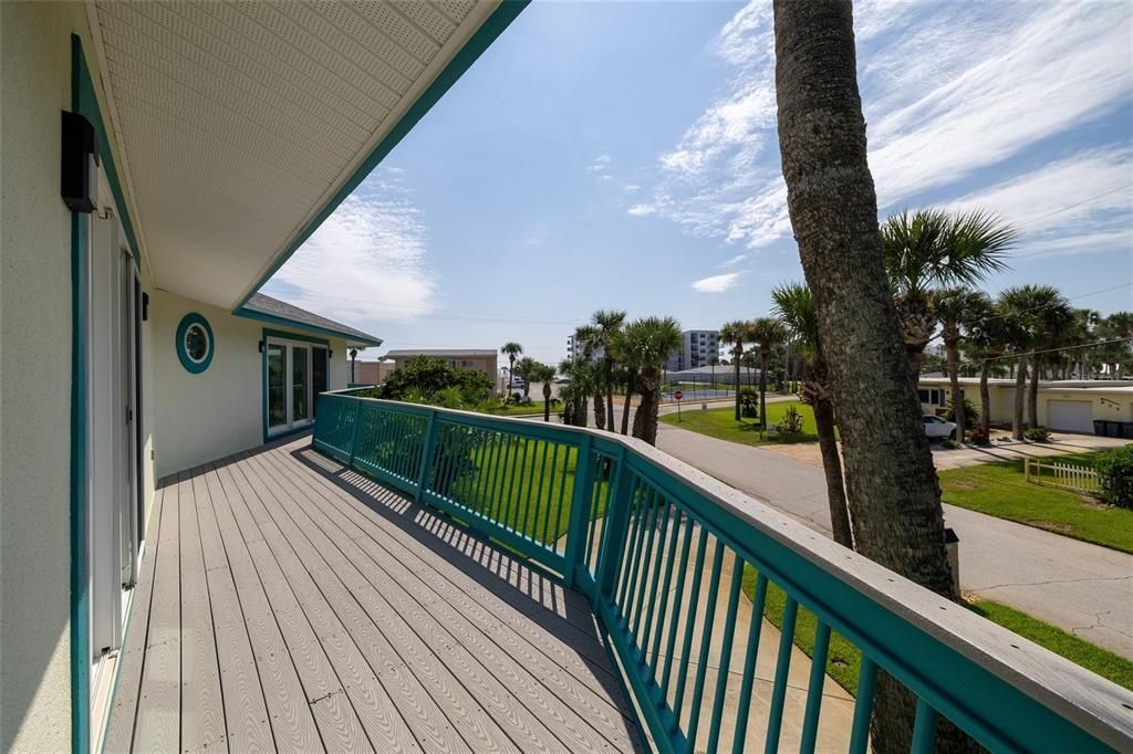 320 Due East Street, New Smyrna Beach, FL 32169 Photo