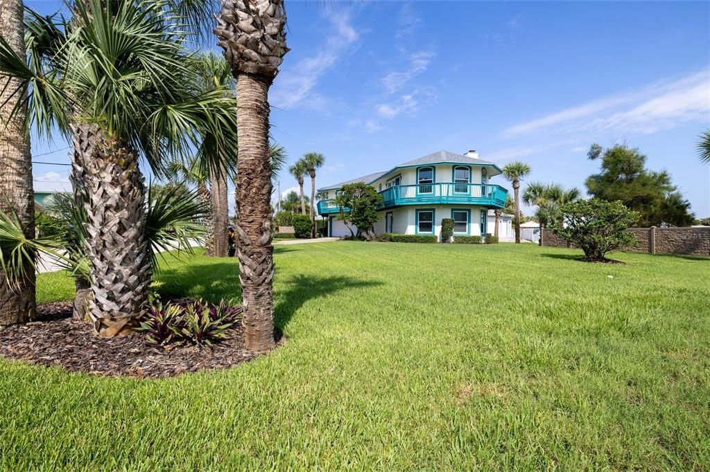 320 Due East Street, New Smyrna Beach, FL 32169 Photo