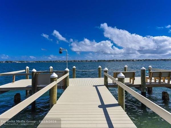 5200 N Flagler Dr, Unit 802, West Palm Beach, FL 33407