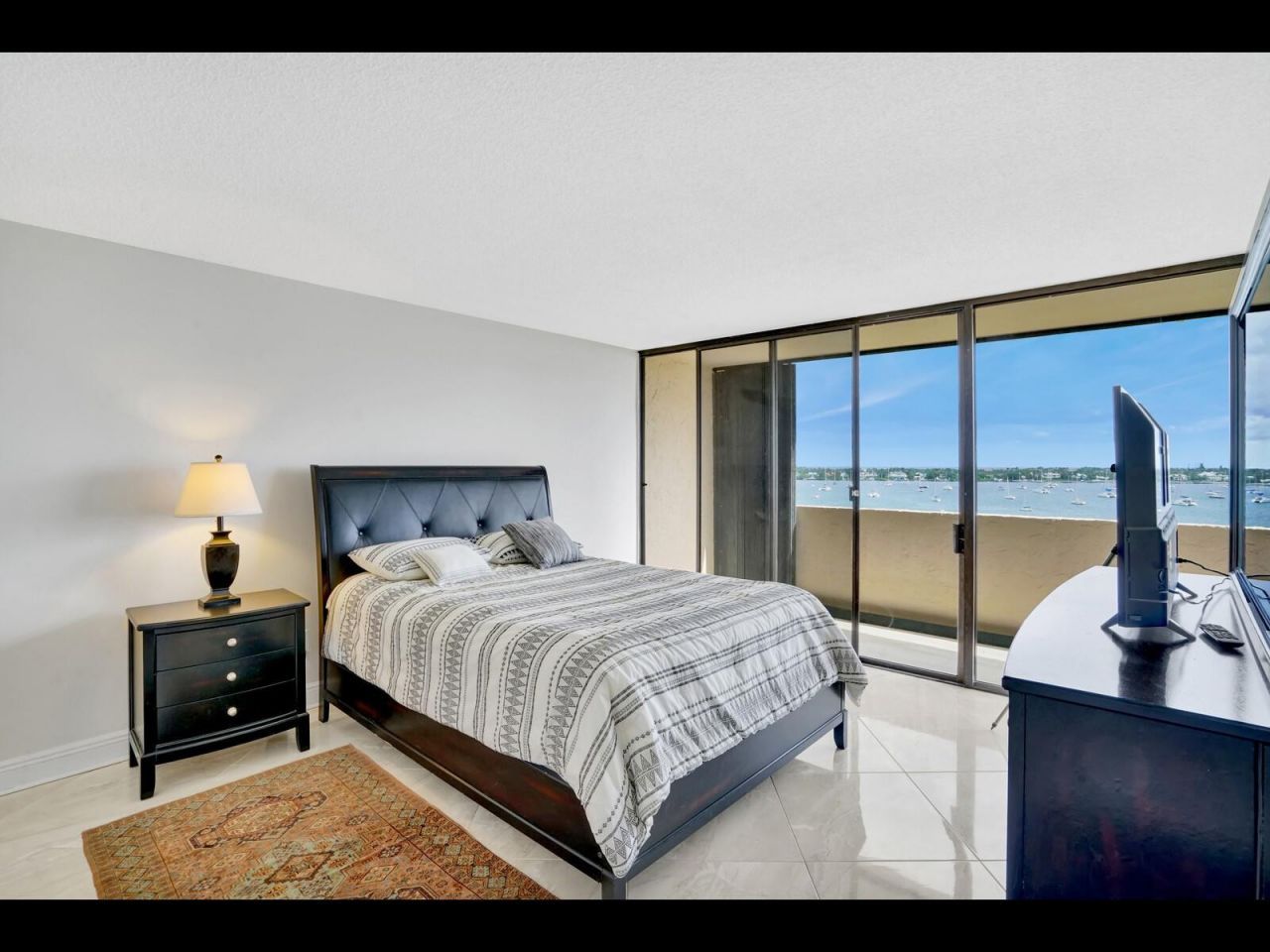 5200 N Flagler Drive, Unit 802, West Palm Beach, FL 33407 Photo