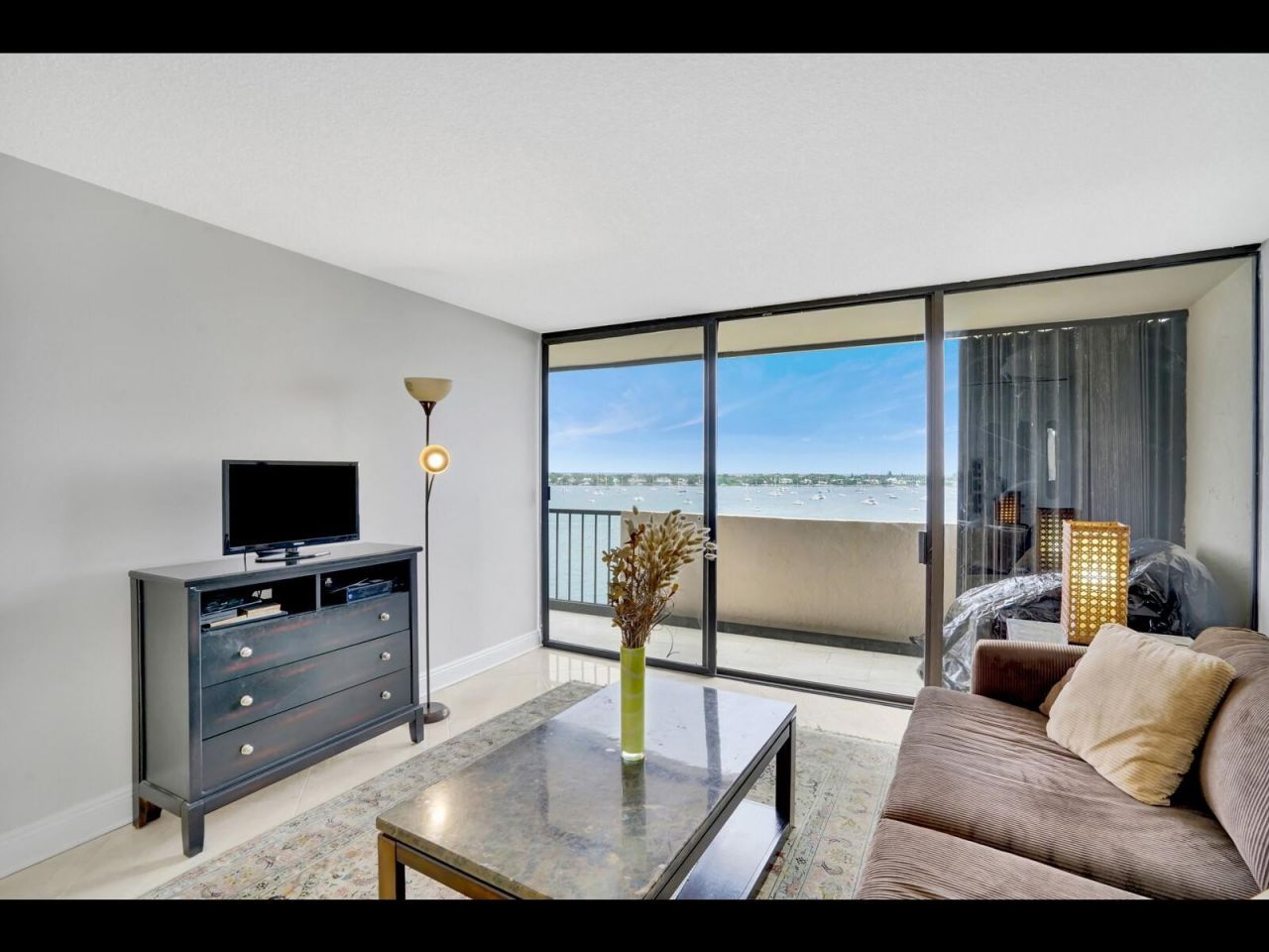 5200 N Flagler Drive, Unit 802, West Palm Beach, FL 33407 Photo