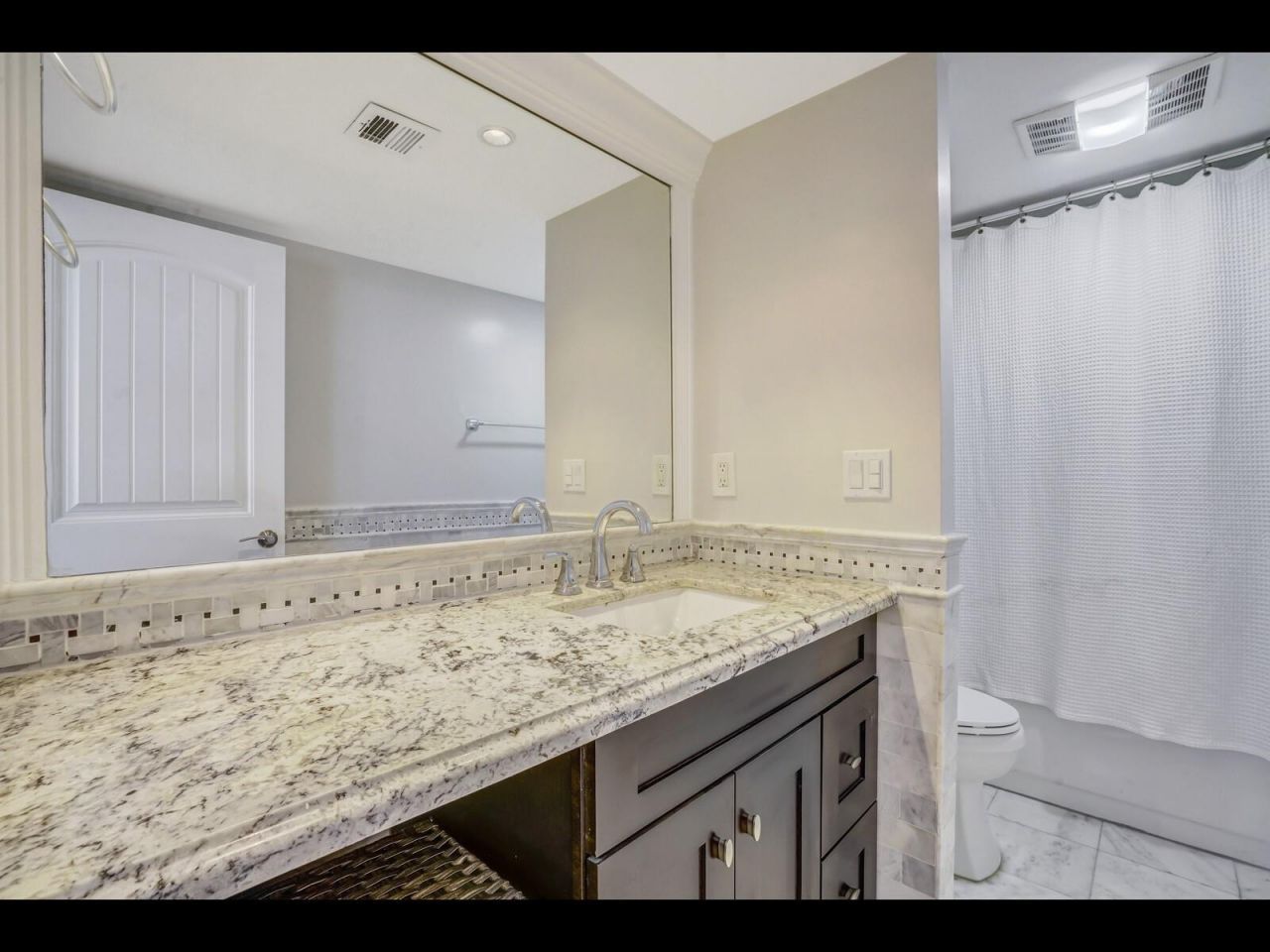 5200 N Flagler Drive, Unit 802, West Palm Beach, FL 33407 Photo