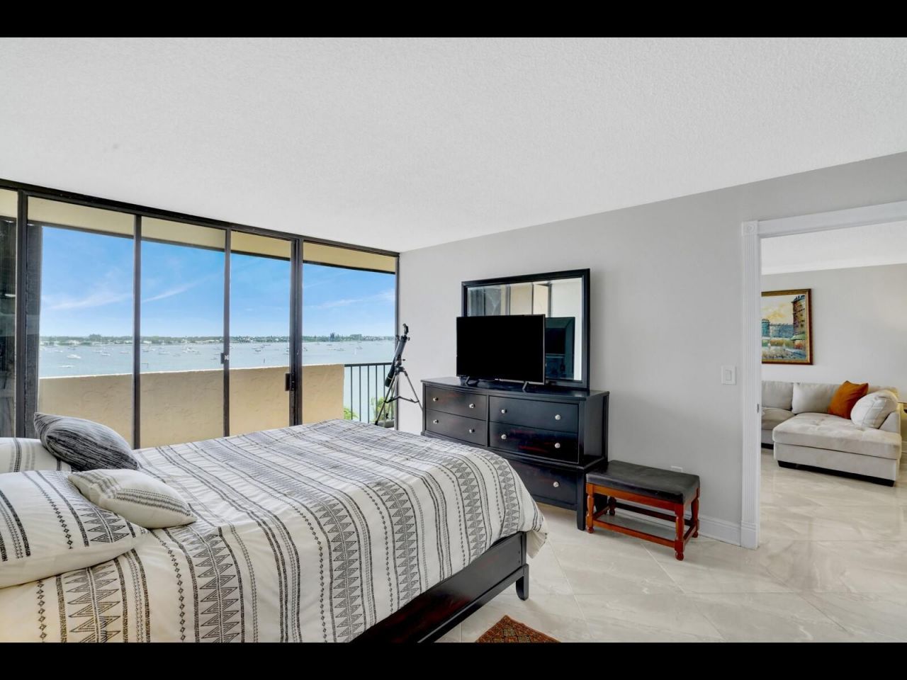 5200 N Flagler Drive, Unit 802, West Palm Beach, FL 33407 Photo