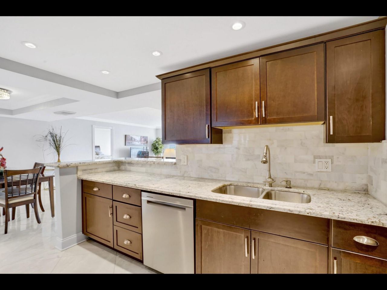 5200 N Flagler Drive, Unit 802, West Palm Beach, FL 33407 Photo