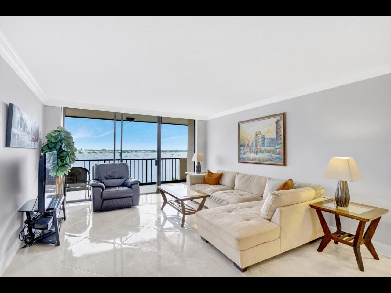 5200 N Flagler Drive, Unit 802, West Palm Beach, FL 33407 Photo