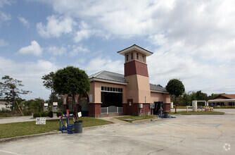 3399 Gulf Breeze Parkway, Gulf Breeze, FL 32563 Main Photo