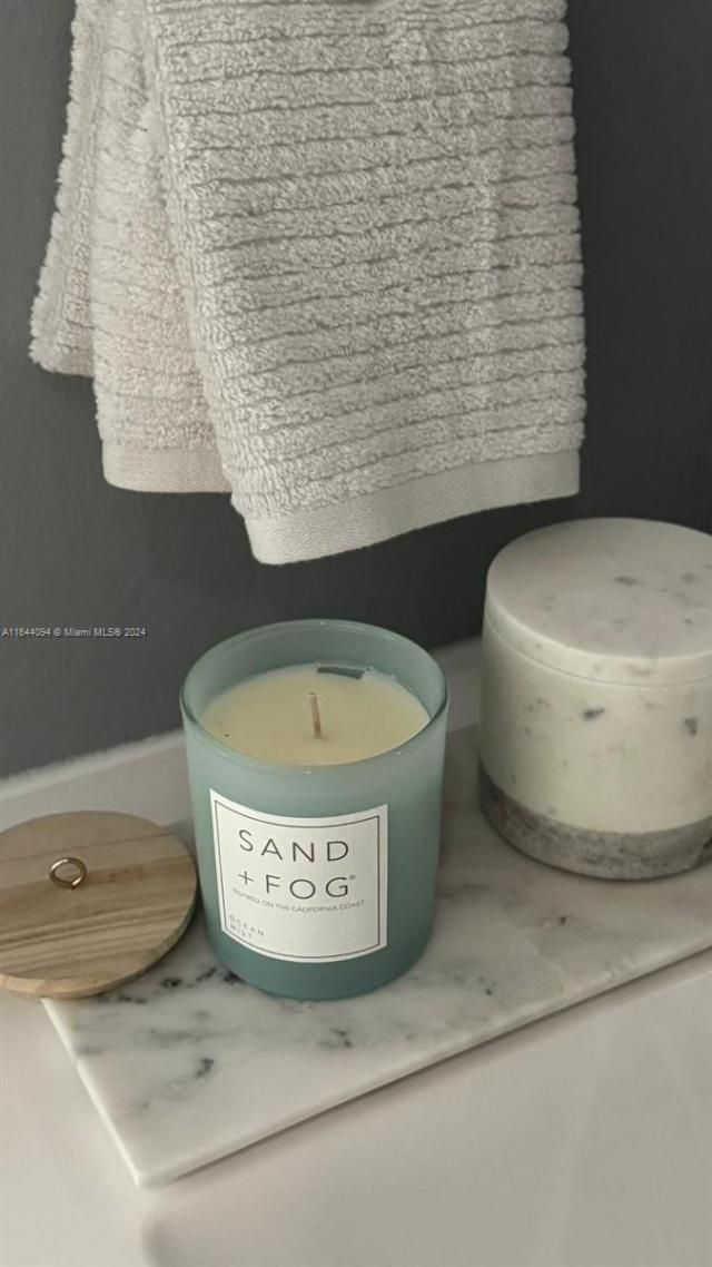 630 NE 117th St, Biscayne Park, FL 33161 Photo