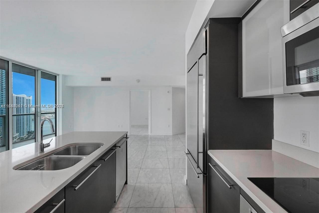 55 SE 6th St, Unit 3401, Miami, FL 33131 Photo