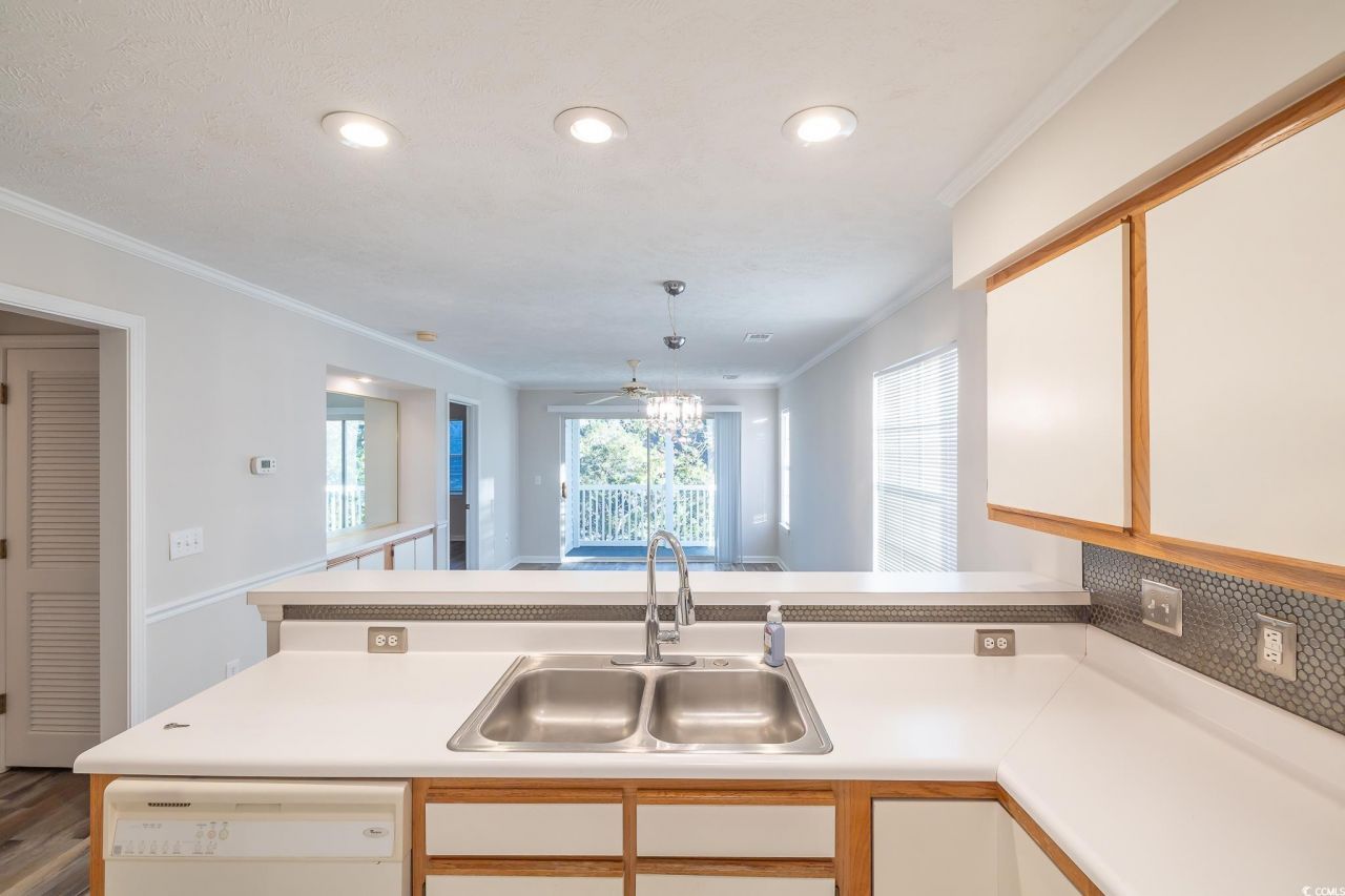 9550 Dunes Gable Dr. Photo 16