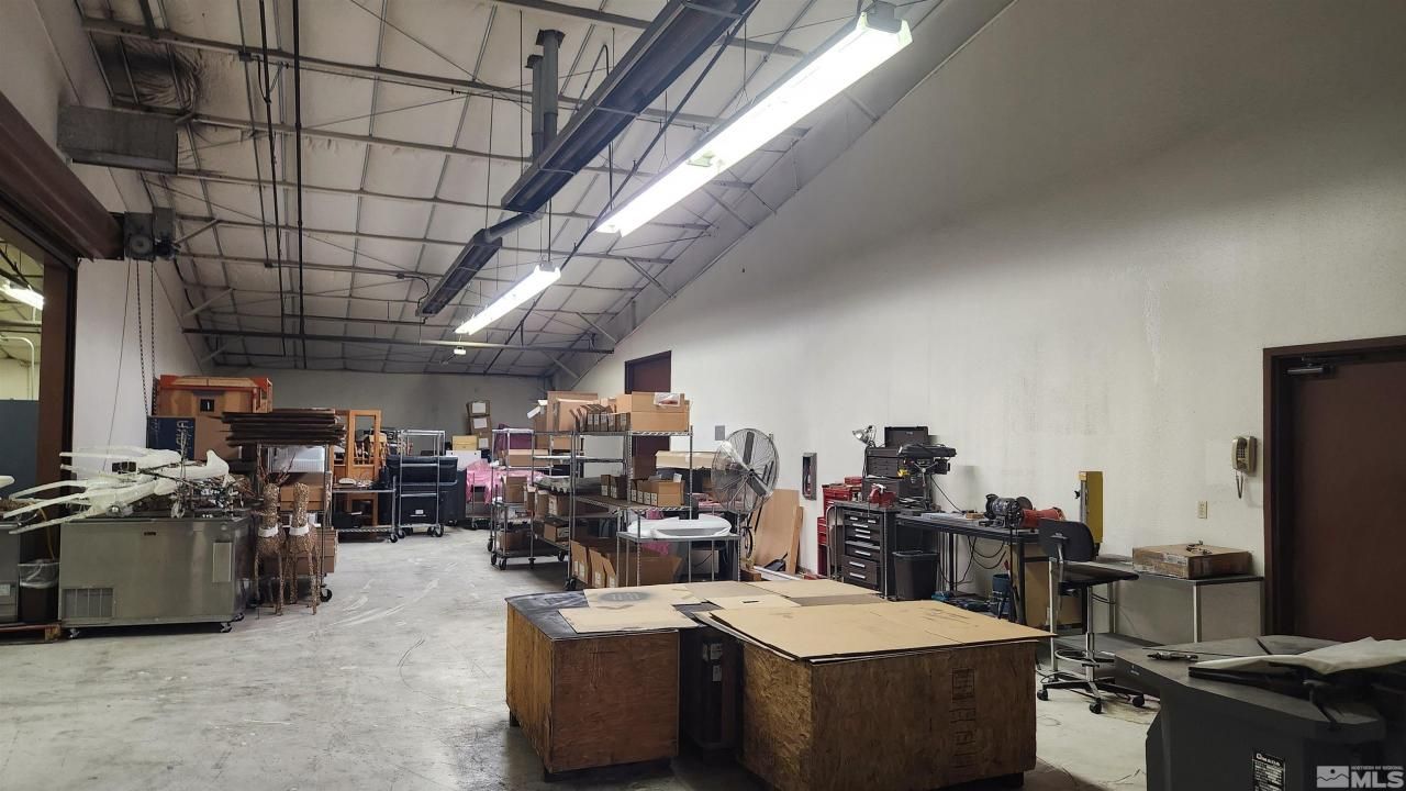 2800 Arrowhead Drive, Carson City, NV 89706 Photo