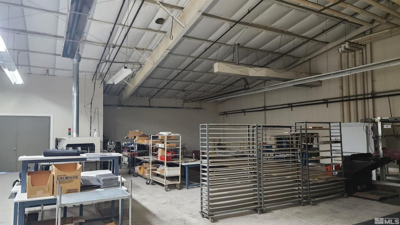 2800 Arrowhead Drive, Carson City, NV 89706 Photo