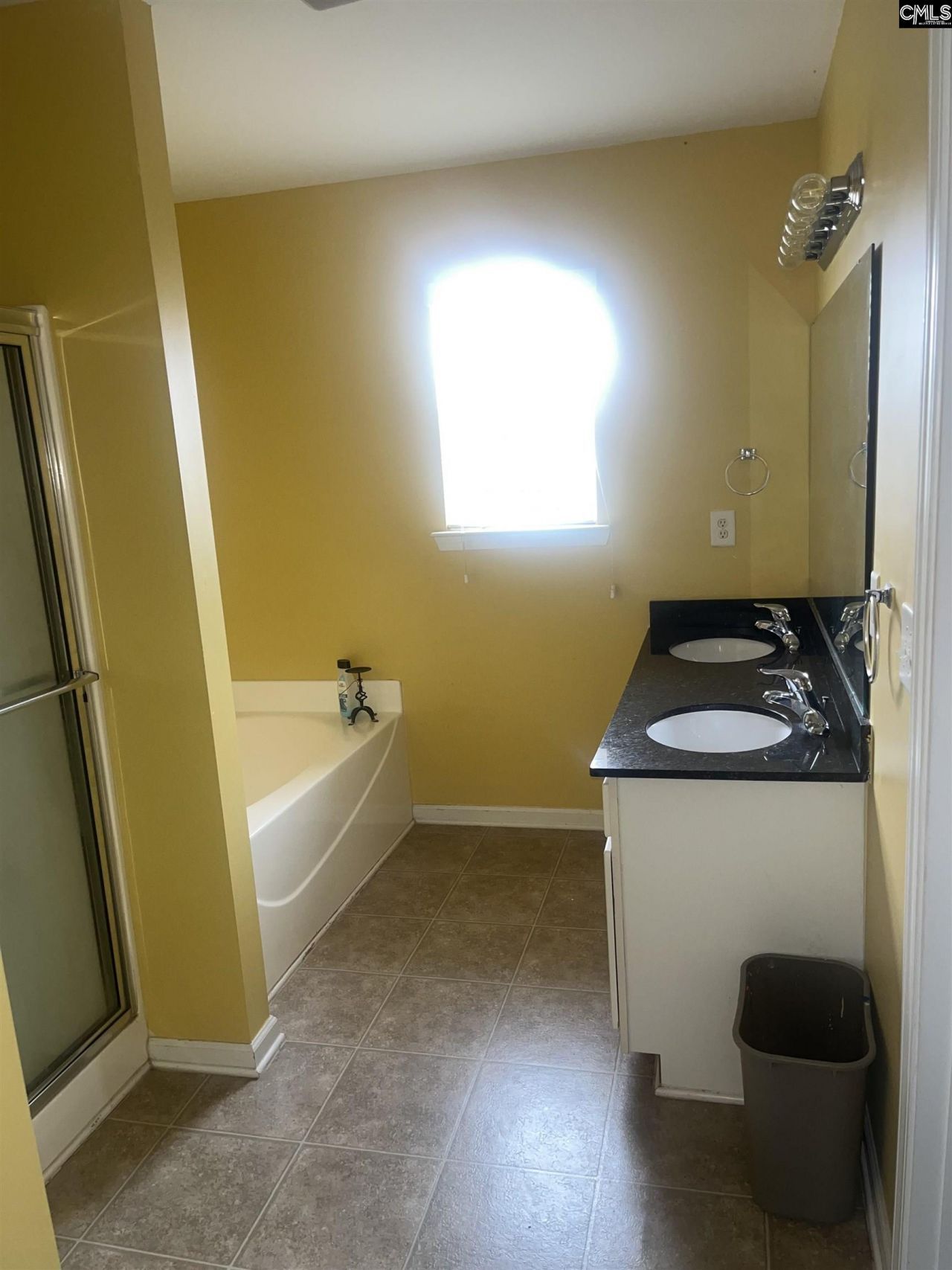 575 Silver Spoon Lane Photo 17