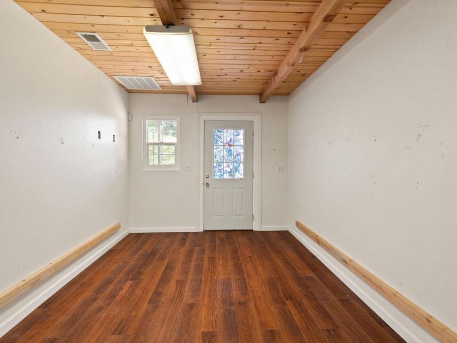 Property Image 62