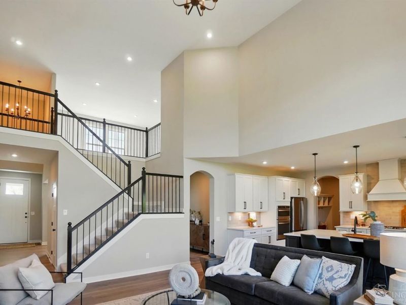 7516 Donegal Drive, Miami Twp, OH 45233 Photo 10