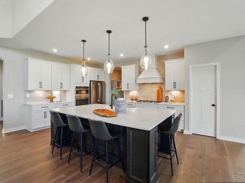 7516 Donegal Drive, Miami Twp, OH 45233 Photo 11