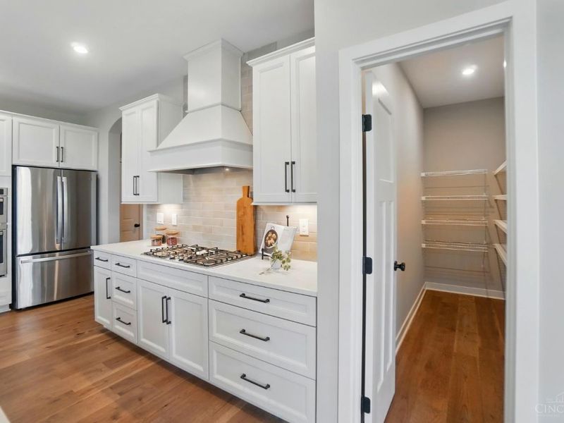 7516 Donegal Drive, Miami Twp, OH 45233 Photo 15