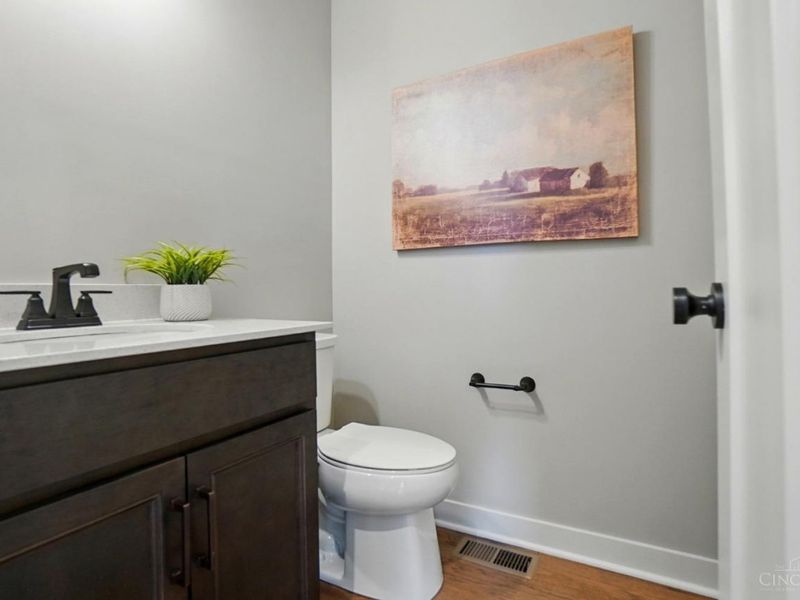 7516 Donegal Drive, Miami Twp, OH 45233 Photo 24