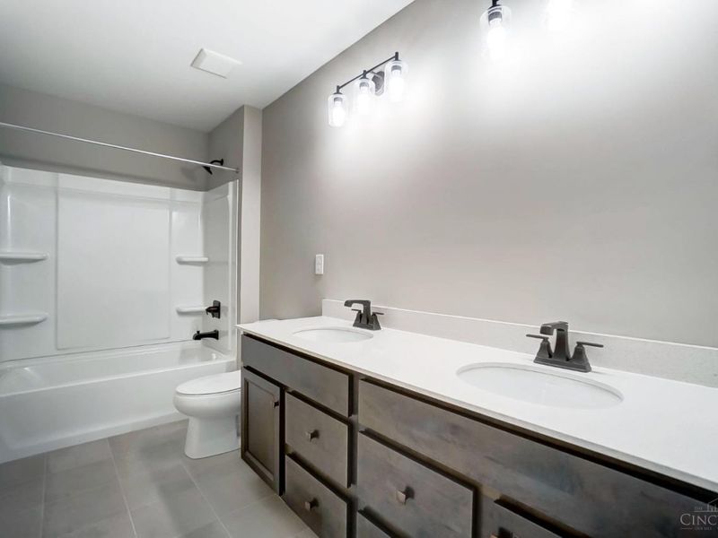 7516 Donegal Drive, Miami Twp, OH 45233 Photo 38