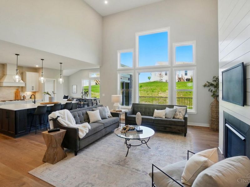 7516 Donegal Drive, Miami Twp, OH 45233 Photo 4