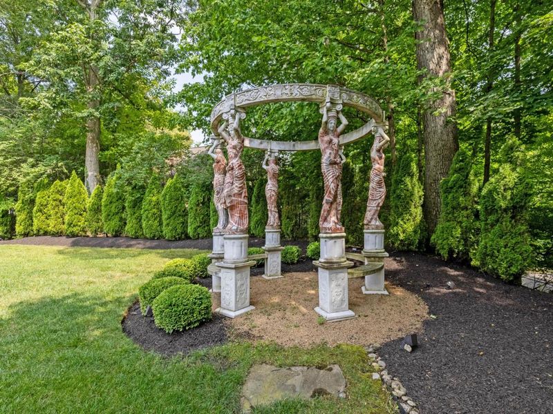 5000 Slate Run Woods Court, Upper Arlington, OH 43220 Photo 103