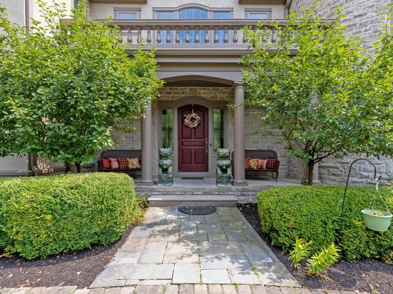 5000 Slate Run Woods Court, Upper Arlington, OH 43220 Photo 6