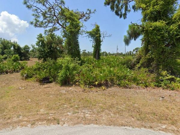 13 BANK COURT, PLACIDA, FL 33946