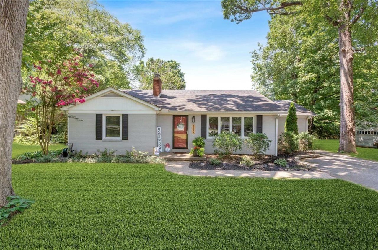 2529 Smallhouse Road, Bowling Green, KY 42104 Main Photo