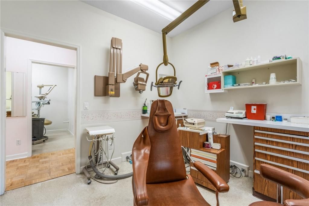 1140 Royal Palm Boulevard, Vero Beach, FL 32960 Photo