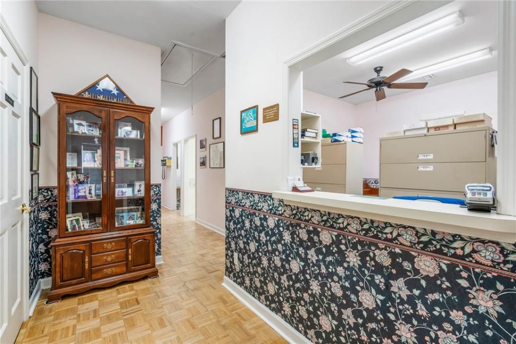 1140 Royal Palm Boulevard, Vero Beach, FL 32960 Photo