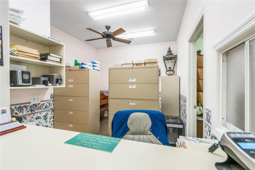 1140 Royal Palm Boulevard, Vero Beach, FL 32960 Photo