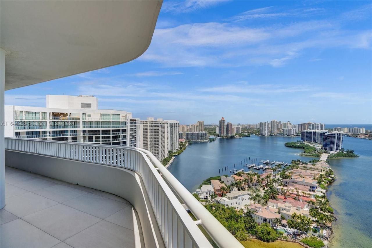 3000 Island Blvd, Unit PH-4, Aventura, FL 33160 Photo