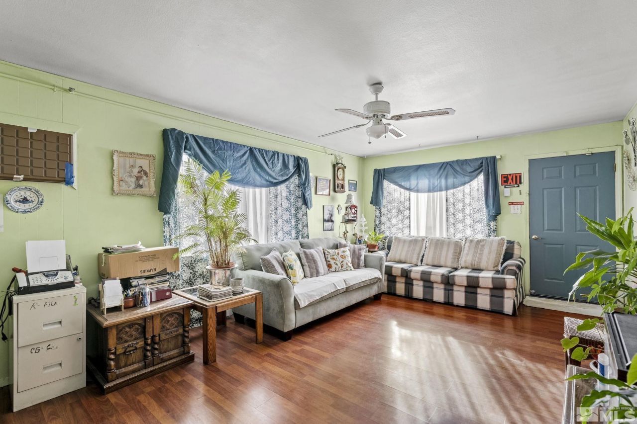 1885 Castle Way, Reno, NV 89512 Photo