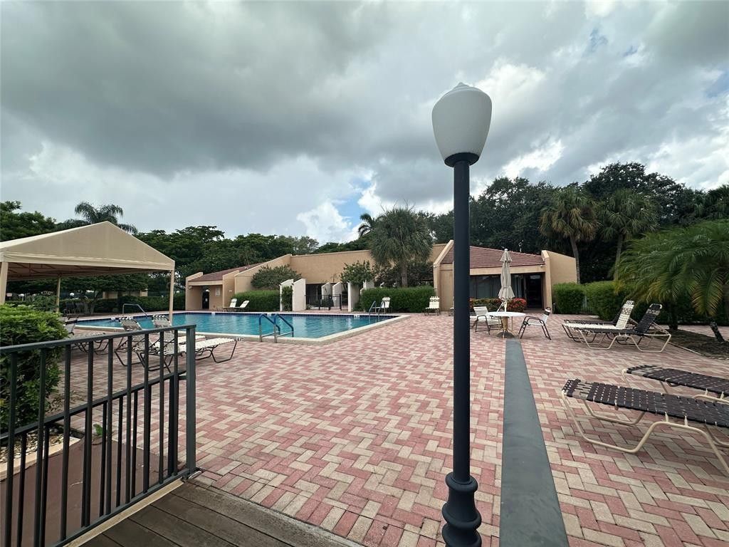 5609 Coral Lake, Unit 109, Margate, FL 33063 Photo