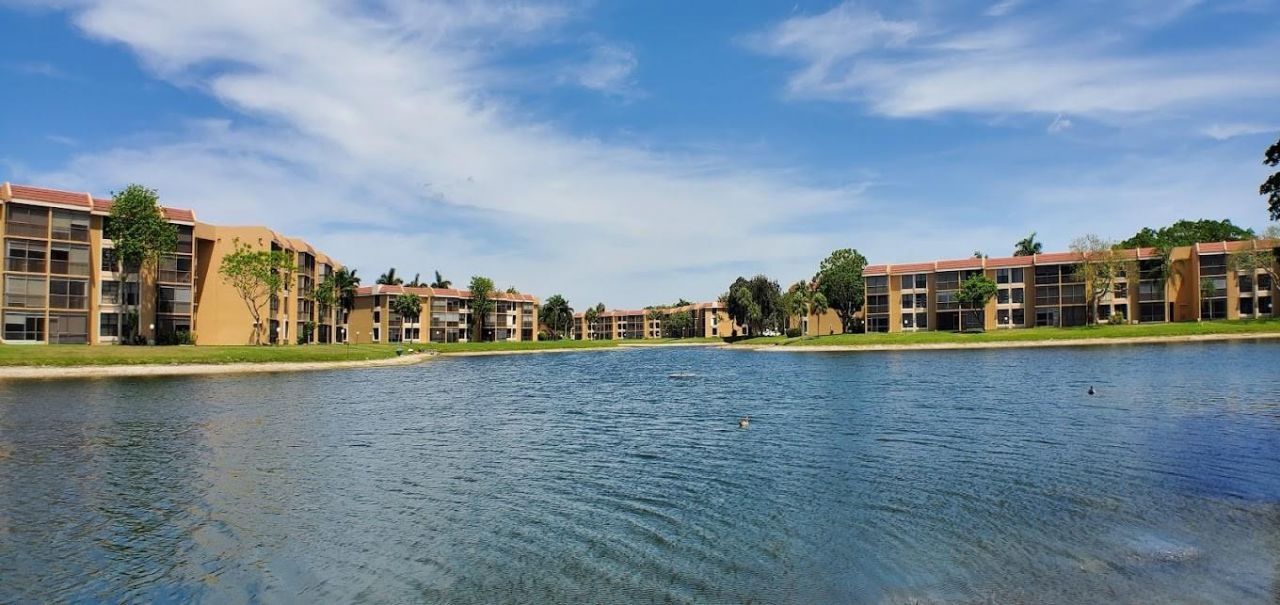 5609 Coral Lake, Unit 109, Margate, FL 33063 Photo