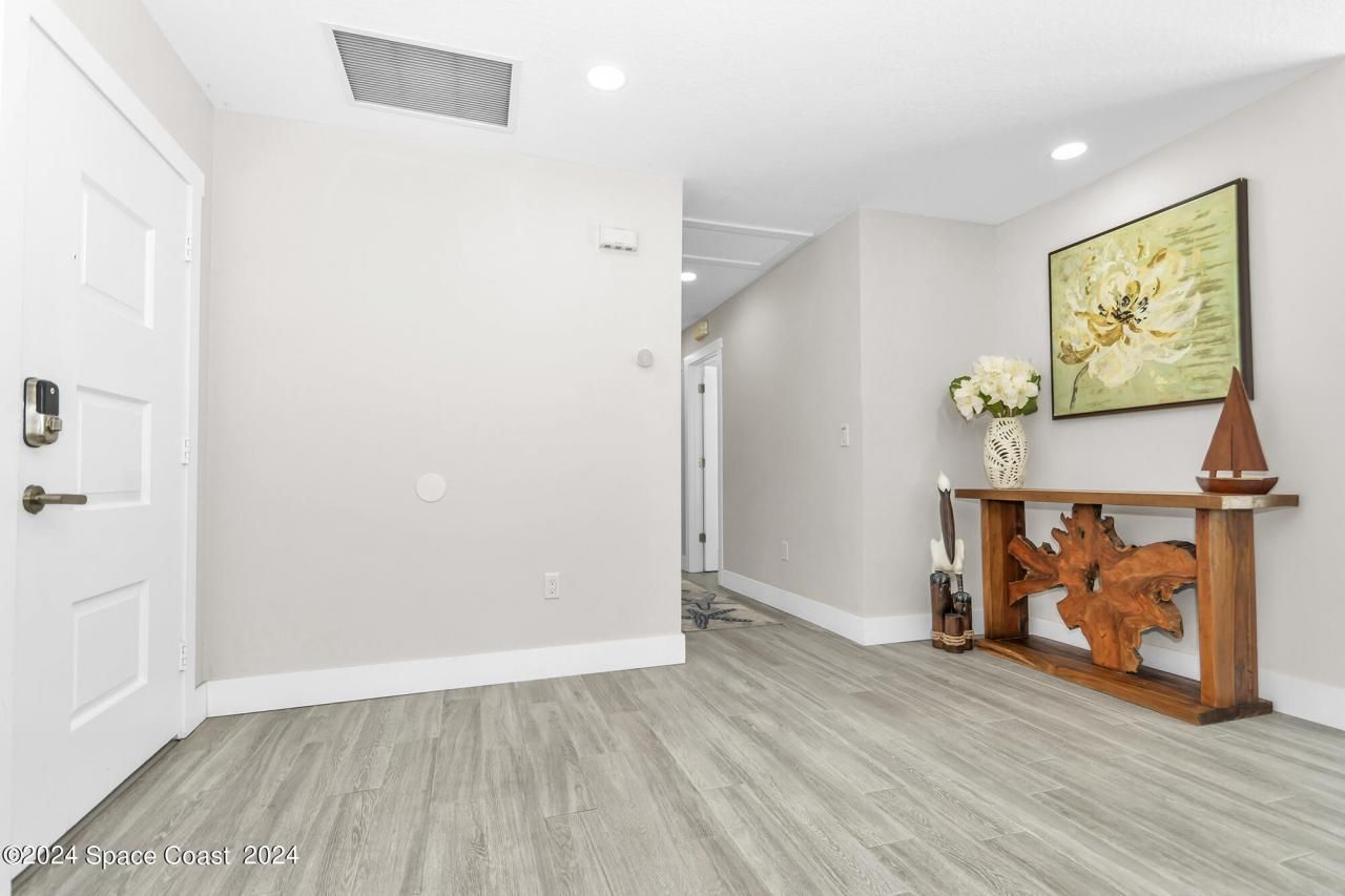 492 Dempsey Drive, Cocoa Beach, FL 32931 Photo