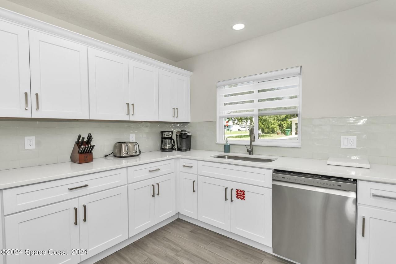 492 Dempsey Drive, Cocoa Beach, FL 32931 Photo