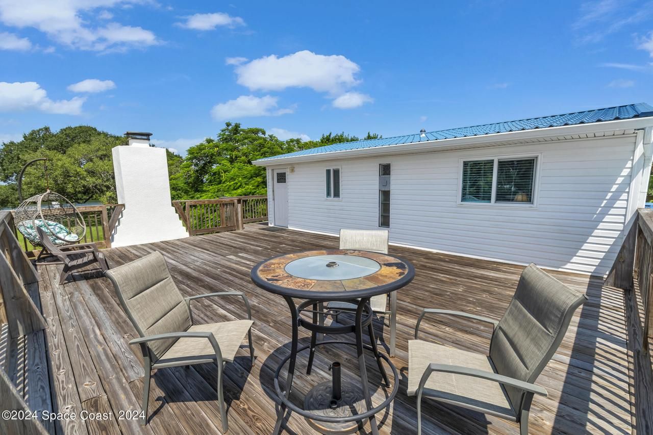 492 Dempsey Drive, Cocoa Beach, FL 32931 Photo