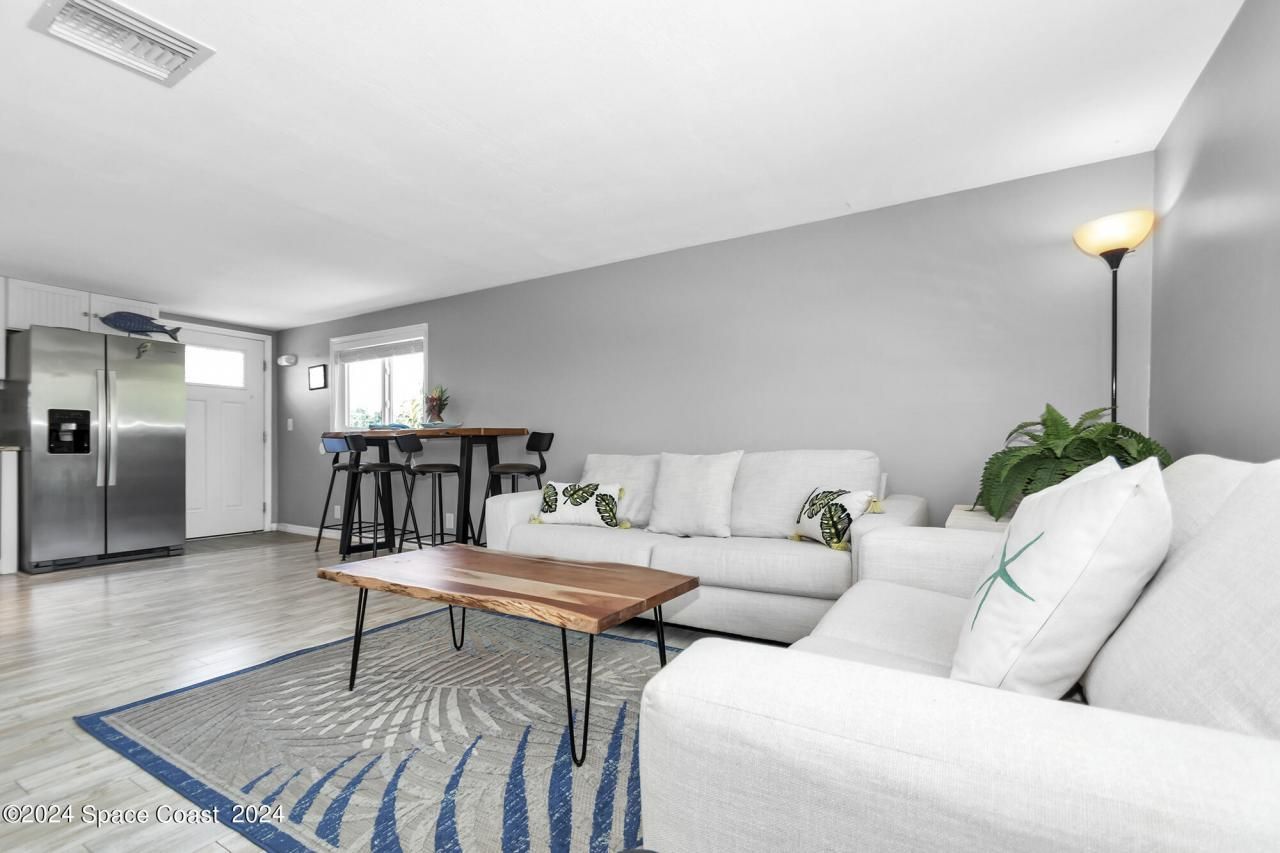 492 Dempsey Drive, Cocoa Beach, FL 32931 Photo