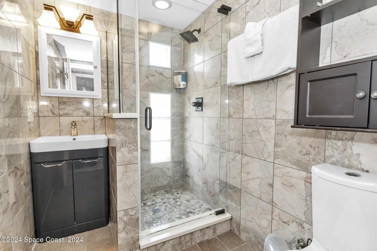 492 Dempsey Drive, Cocoa Beach, FL 32931 Photo