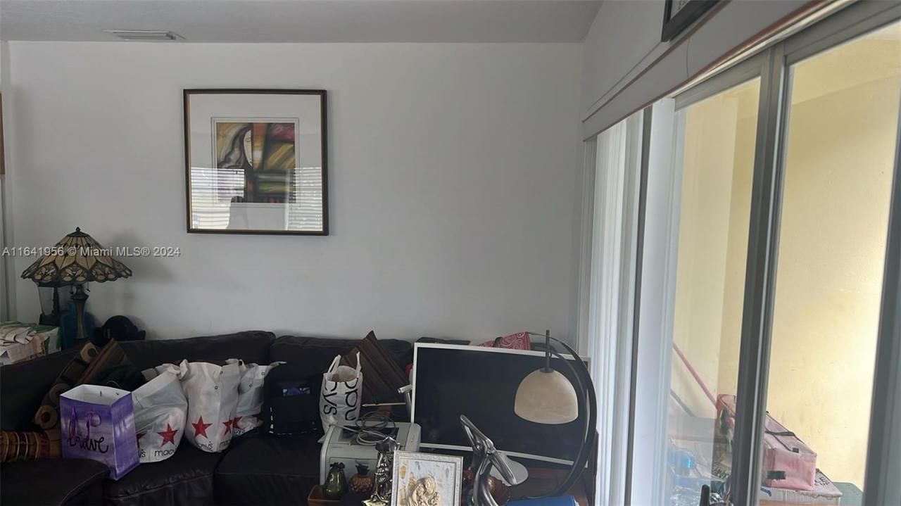 7304 SW 82nd St, Unit A210, Miami, FL 33143 Photo