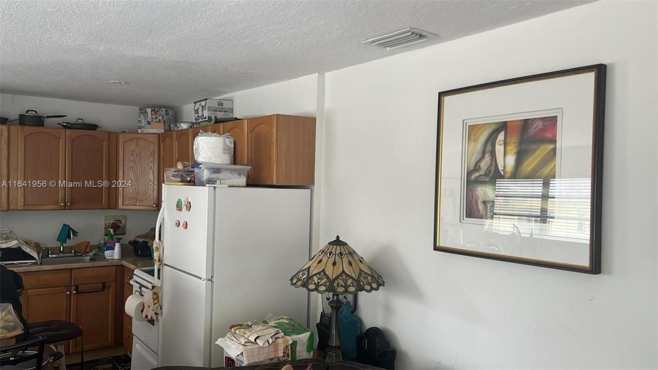 7304 SW 82nd St, Unit A210, Miami, FL 33143 Photo